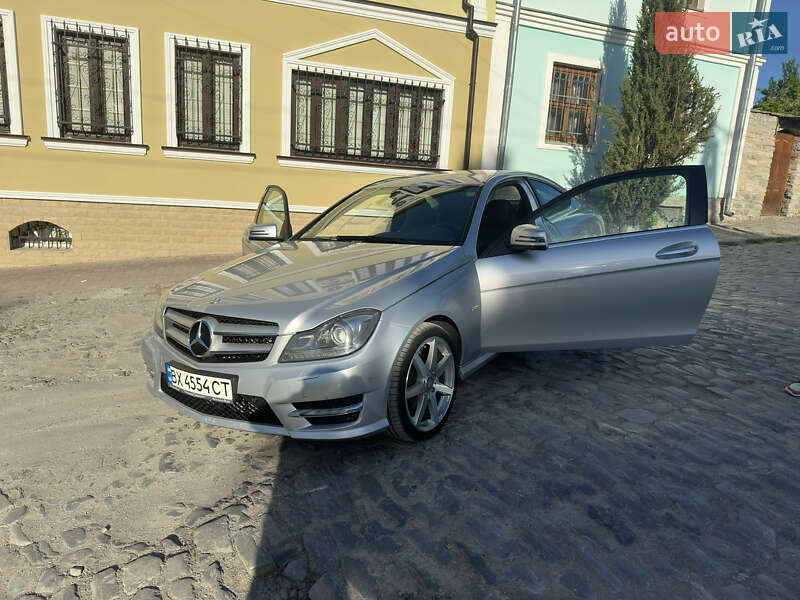 Купе Mercedes-Benz C-Class 2011 в Каменец-Подольском