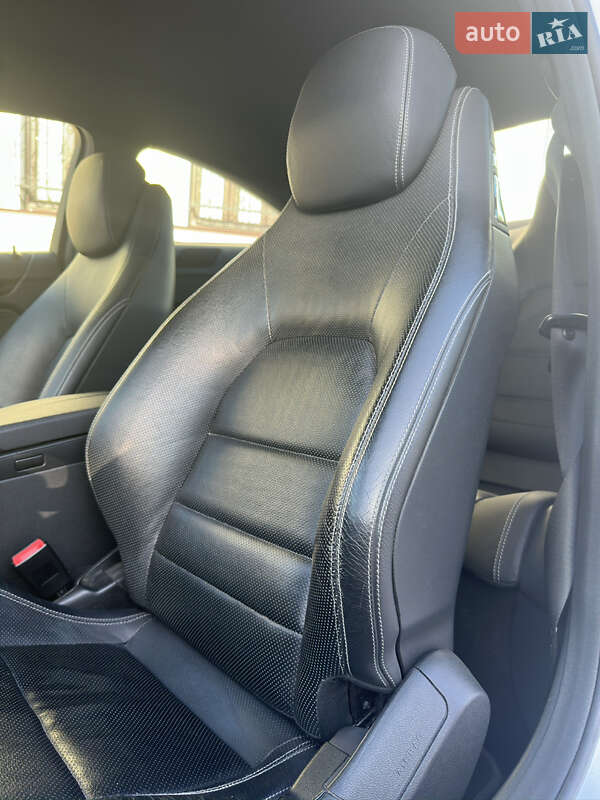 Купе Mercedes-Benz C-Class 2011 в Каменец-Подольском