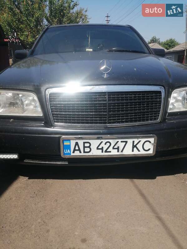 Седан Mercedes-Benz C-Class 1996 в Гайвороне