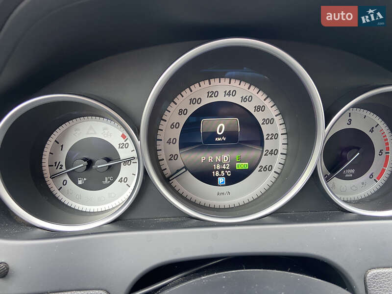 Универсал Mercedes-Benz C-Class 2014 в Одессе