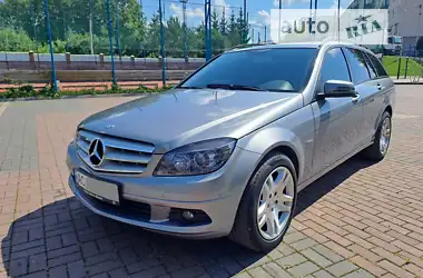 Mercedes-Benz C-Class 2010