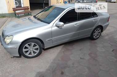 Седан Mercedes-Benz C-Class 2003 в Ізмаїлі