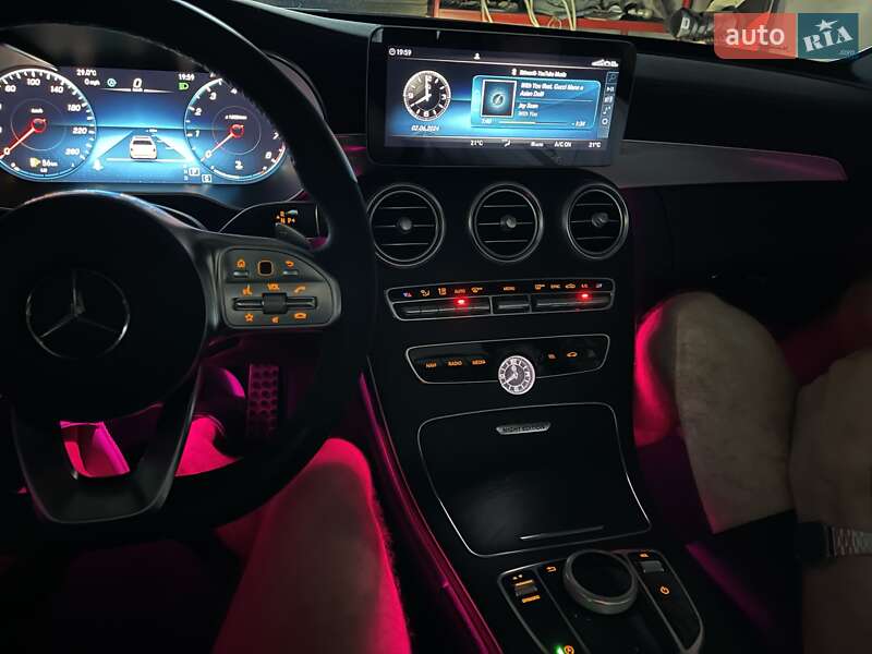 Седан Mercedes-Benz C-Class 2021 в Киеве