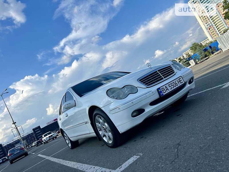 Седан Mercedes-Benz C-Class 2003 в Кропивницком