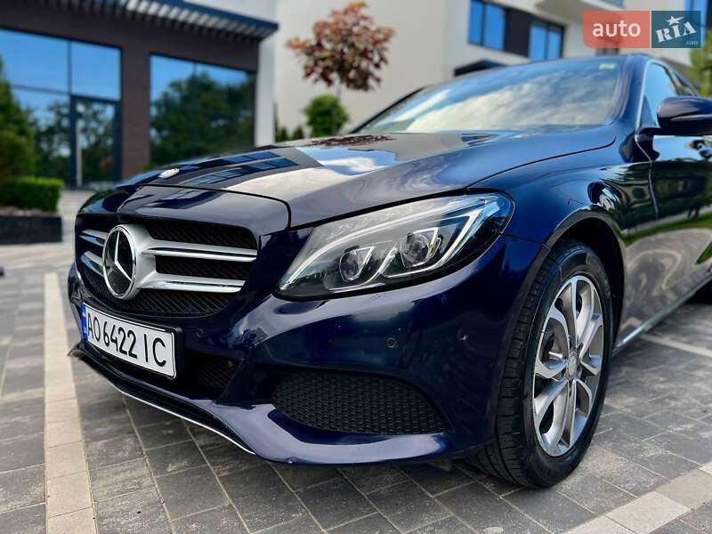 Седан Mercedes-Benz C-Class 2015 в Ужгороді