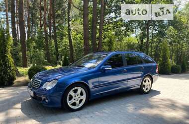 Универсал Mercedes-Benz C-Class 2006 в Львове