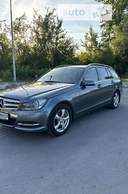 Универсал Mercedes-Benz C-Class 2011 в Тлумаче