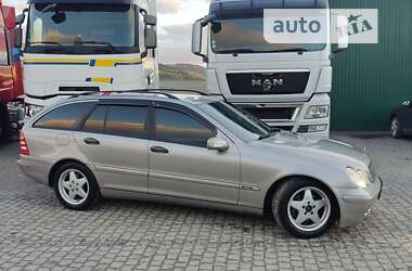 Универсал Mercedes-Benz C-Class 2004 в Кременце