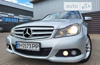 Седан Mercedes-Benz C-Class 2013 в Черкасах