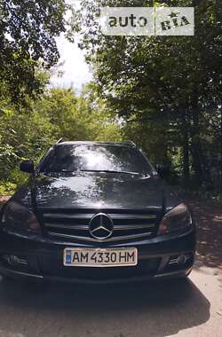 Універсал Mercedes-Benz C-Class 2008 в Житомирі