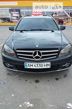 Універсал Mercedes-Benz C-Class 2008 в Житомирі