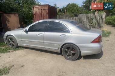 Седан Mercedes-Benz C-Class 2000 в Смеле