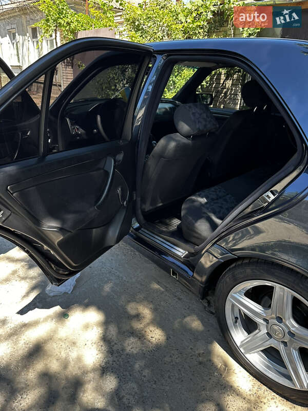 Седан Mercedes-Benz C-Class 1997 в Измаиле