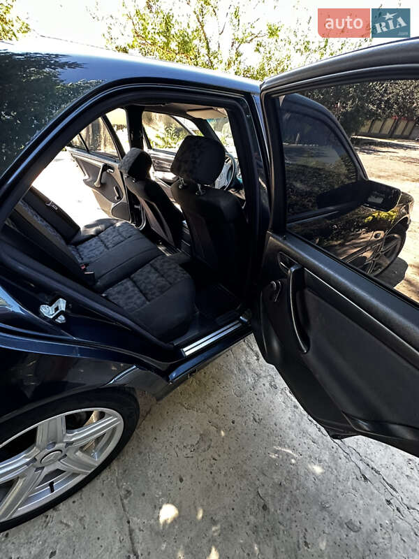 Седан Mercedes-Benz C-Class 1997 в Измаиле