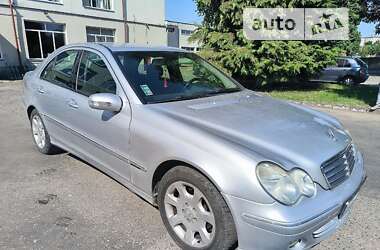 Седан Mercedes-Benz C-Class 2005 в Ужгороде