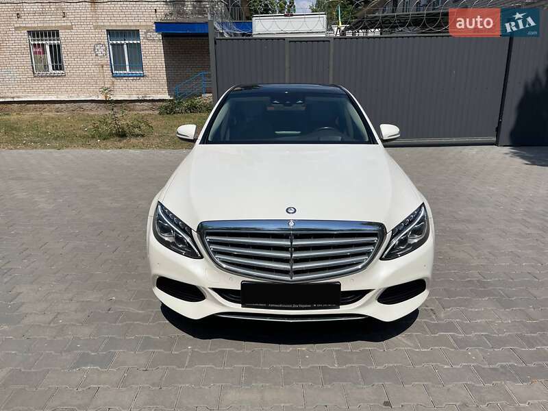 Седан Mercedes-Benz C-Class 2014 в Кривом Роге