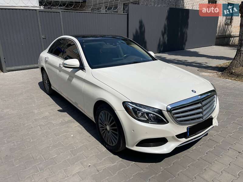 Седан Mercedes-Benz C-Class 2014 в Кривом Роге