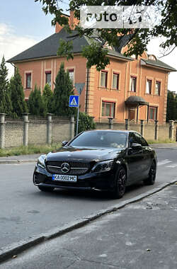 Седан Mercedes-Benz C-Class 2018 в Києві