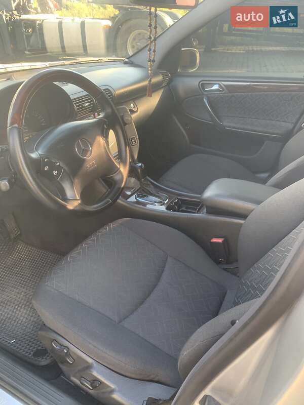 Седан Mercedes-Benz C-Class 2002 в Боярці