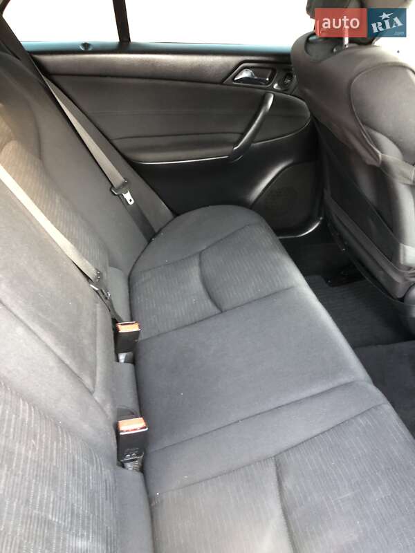 Седан Mercedes-Benz C-Class 2006 в Белой Церкви