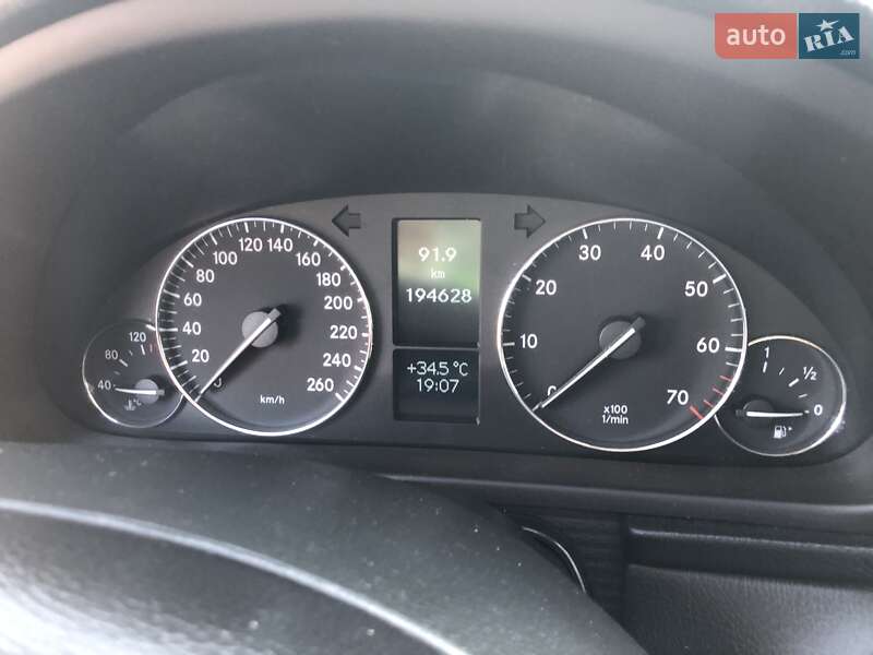 Седан Mercedes-Benz C-Class 2006 в Белой Церкви