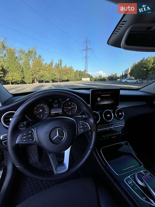 Седан Mercedes-Benz C-Class 2015 в Кривом Роге