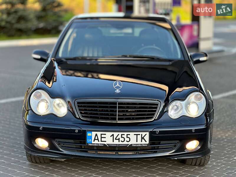 Седан Mercedes-Benz C-Class 2005 в Каменском