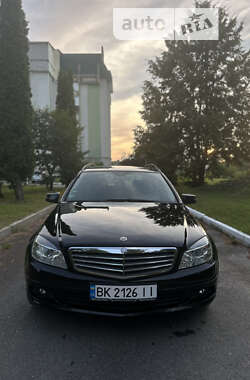 Універсал Mercedes-Benz C-Class 2009 в Зорі