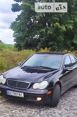 Седан Mercedes-Benz C-Class 2004 в Рівному