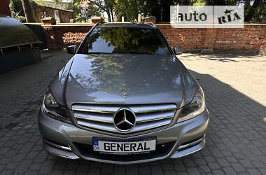 Универсал Mercedes-Benz C-Class 2011 в Коломые