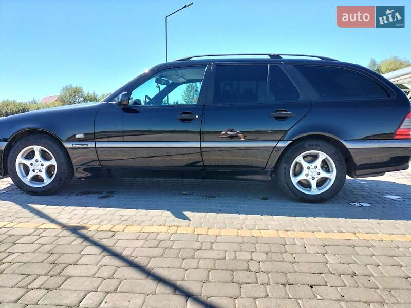 Универсал Mercedes-Benz C-Class 1999 в Костополе