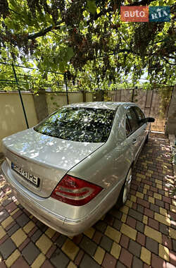 Седан Mercedes-Benz C-Class 2000 в 