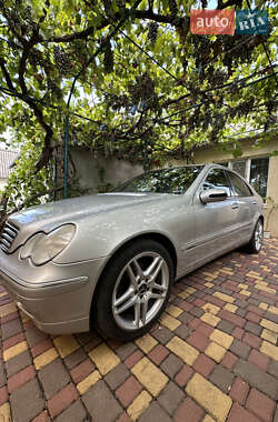 Седан Mercedes-Benz C-Class 2000 в 