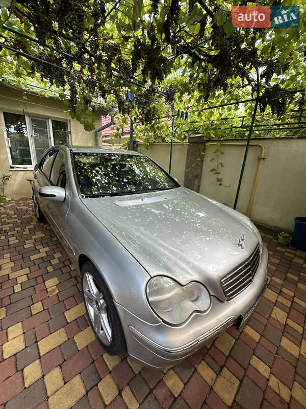 Mercedes-Benz C-Class 2000