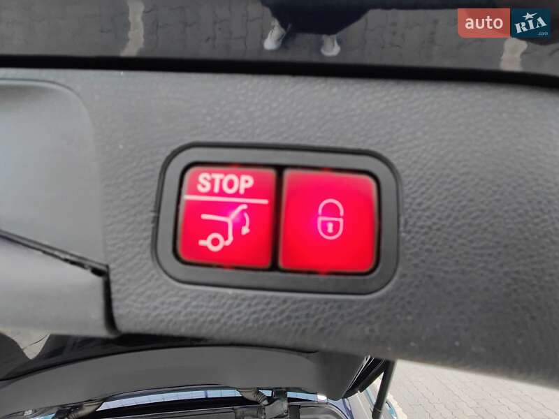 Универсал Mercedes-Benz C-Class 2014 в Луцке