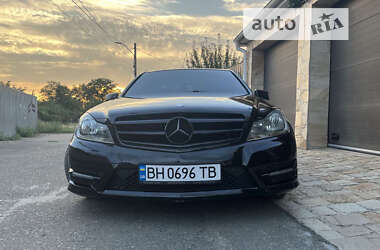 Седан Mercedes-Benz C-Class 2014 в Одессе