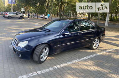 Седан Mercedes-Benz C-Class 2004 в Одессе