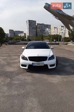 Купе Mercedes-Benz C-Class 2012 в 