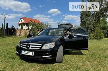 Універсал Mercedes-Benz C-Class 2010 в Коломиї