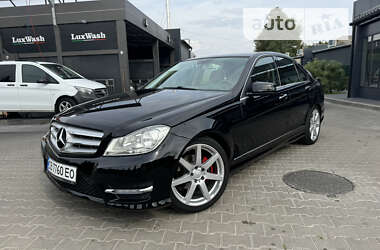 Седан Mercedes-Benz C-Class 2014 в Киеве