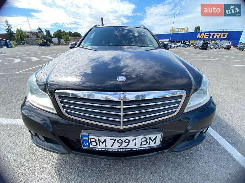 Универсал Mercedes-Benz C-Class 2011 в Житомире
