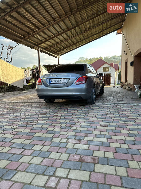 Седан Mercedes-Benz C-Class 2015 в Тячеві