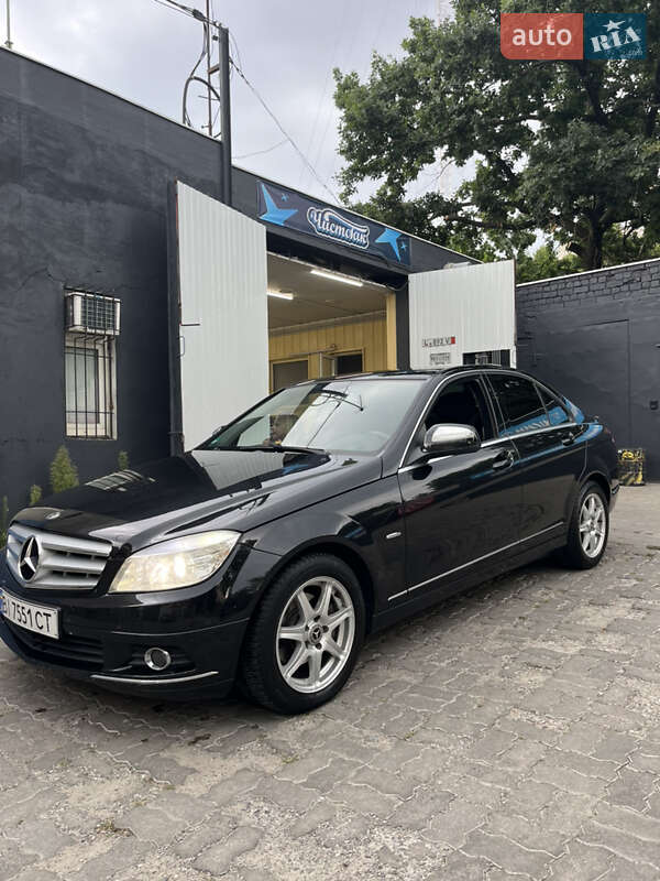 Седан Mercedes-Benz C-Class 2008 в 