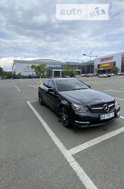 Купе Mercedes-Benz C-Class 2011 в Киеве