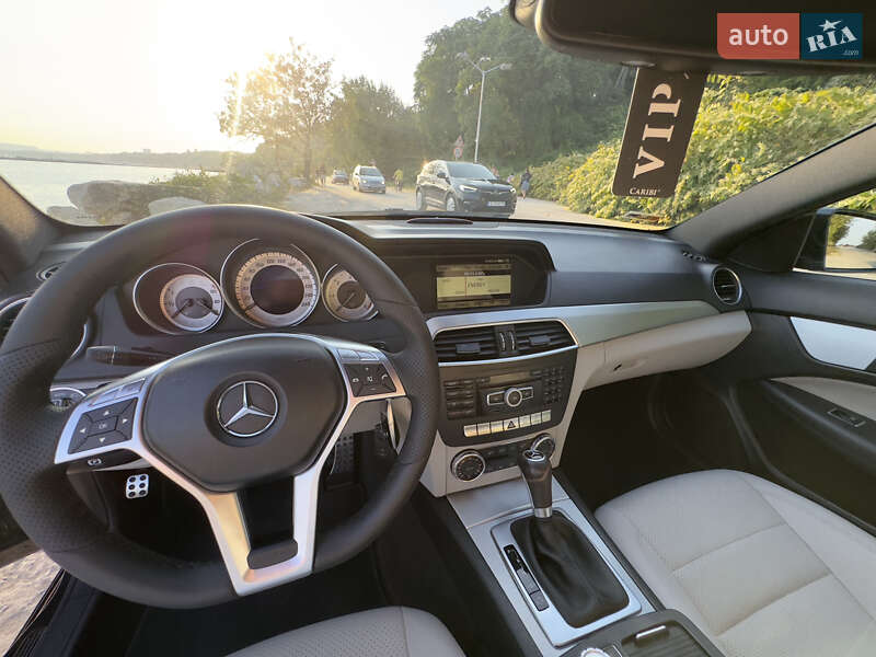 Купе Mercedes-Benz C-Class 2012 в Одессе