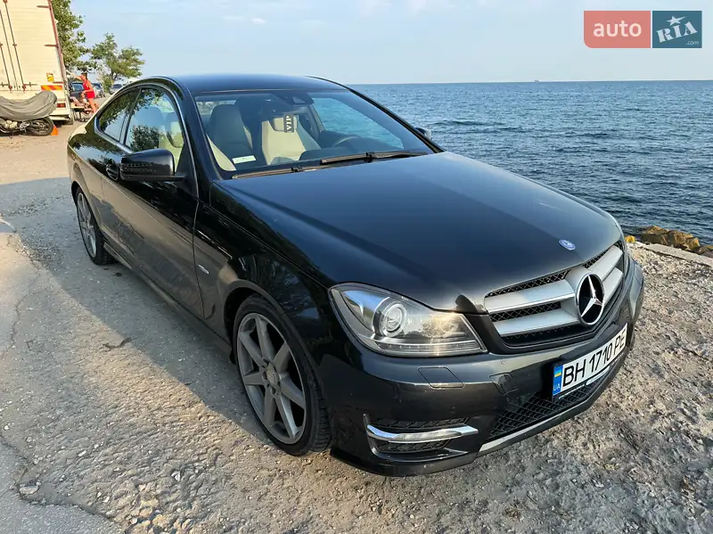 Mercedes-Benz C-Class