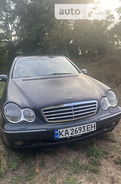 Седан Mercedes-Benz C-Class 2001 в Звягелі