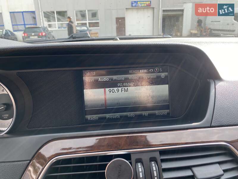 Седан Mercedes-Benz C-Class 2013 в Виннице