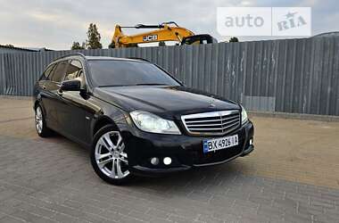 Універсал Mercedes-Benz C-Class 2012 в Хмельницькому