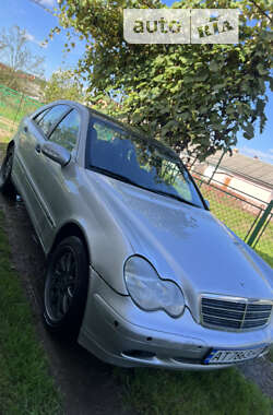 Седан Mercedes-Benz C-Class 2001 в Ивано-Франковске